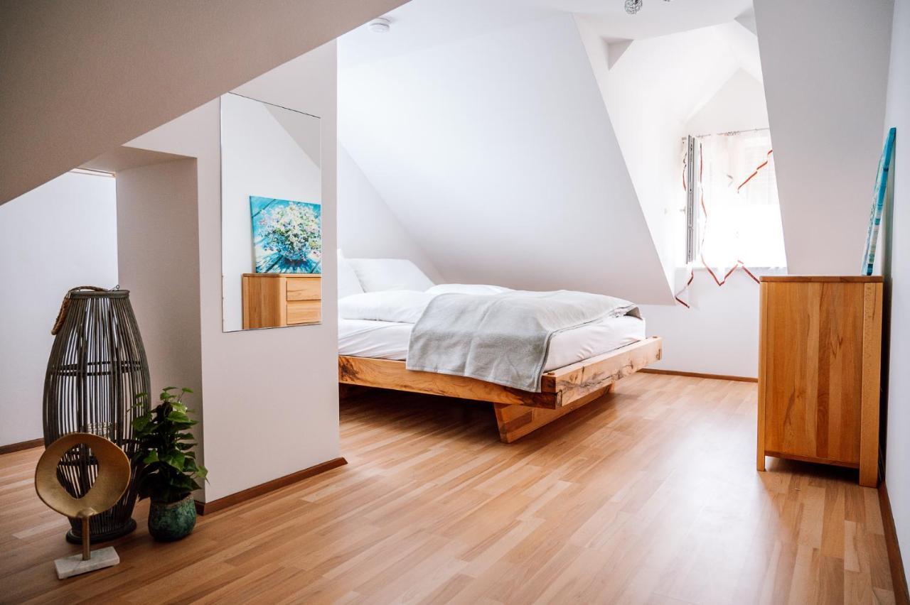 Landhaus dasThomas Henndorf im Burgenland Bagian luar foto