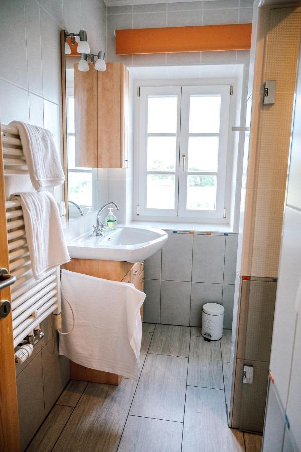 Landhaus dasThomas Henndorf im Burgenland Bagian luar foto